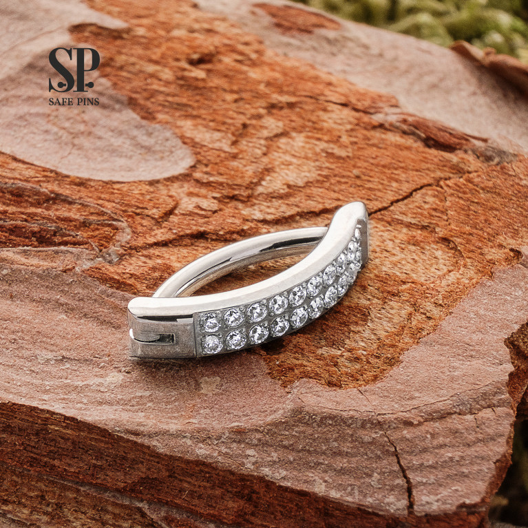 Hinged Segment Сlicker Ellipse with Clear CZ