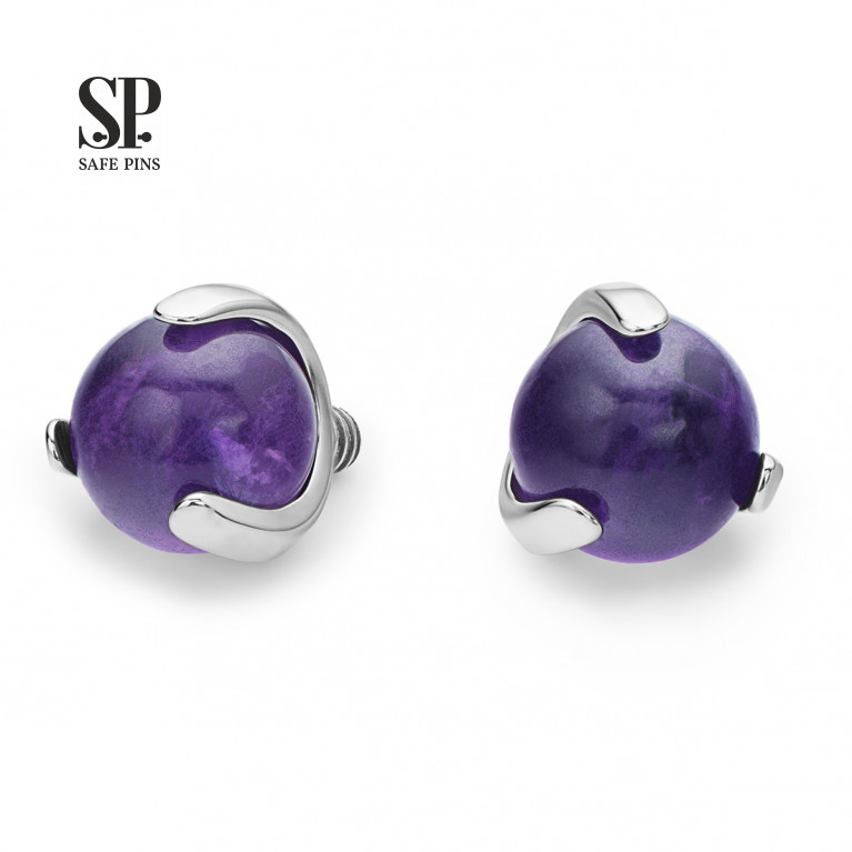 Amethyst ball in paws