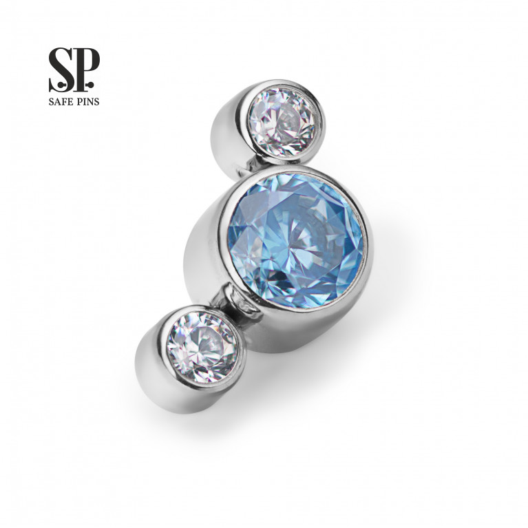 Cluster with three CZ crystals (clear/aquamarine)