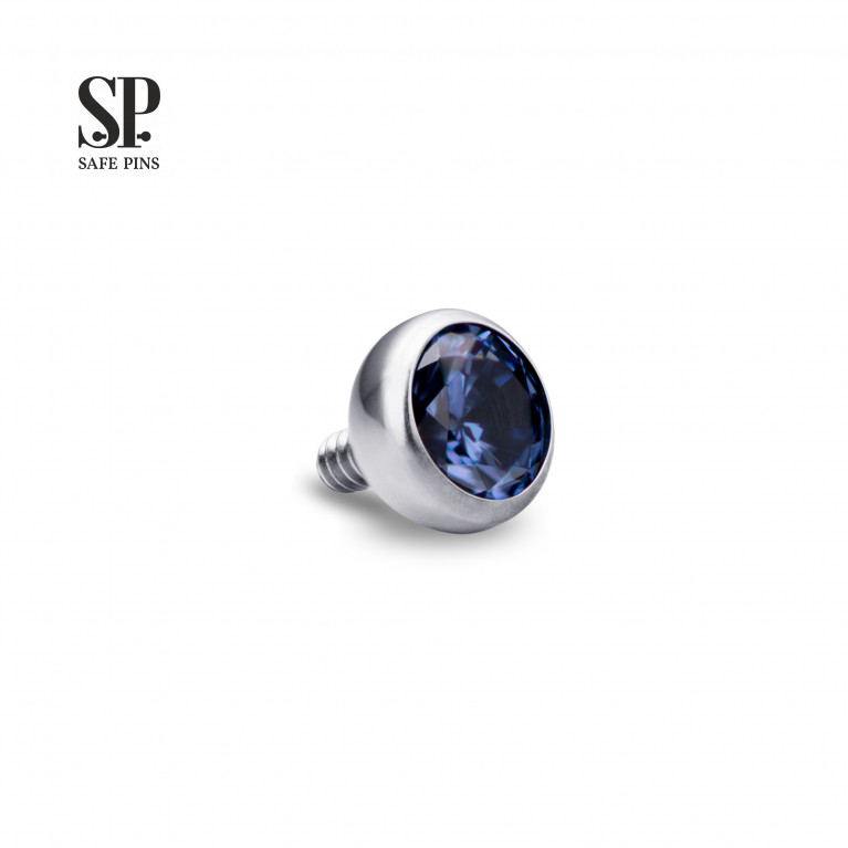 Internal Bezel-Set with crystal CZ