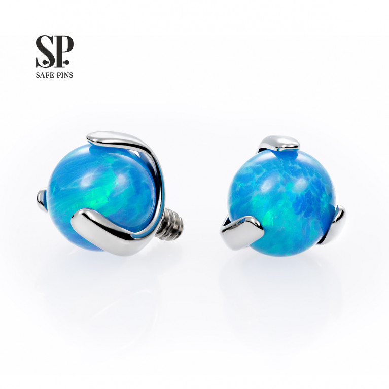 Opal ball in paws (OP05)